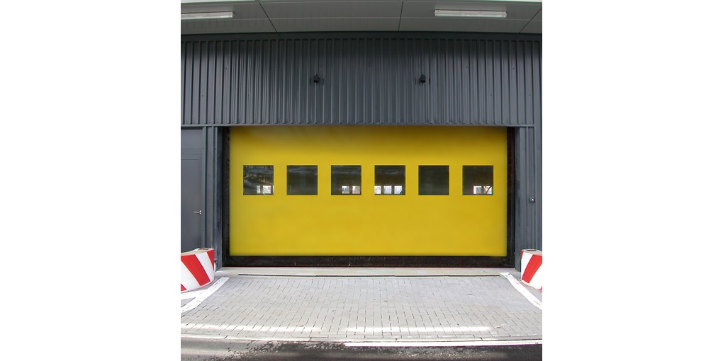 ASSA ABLOY exterior high-speed doors